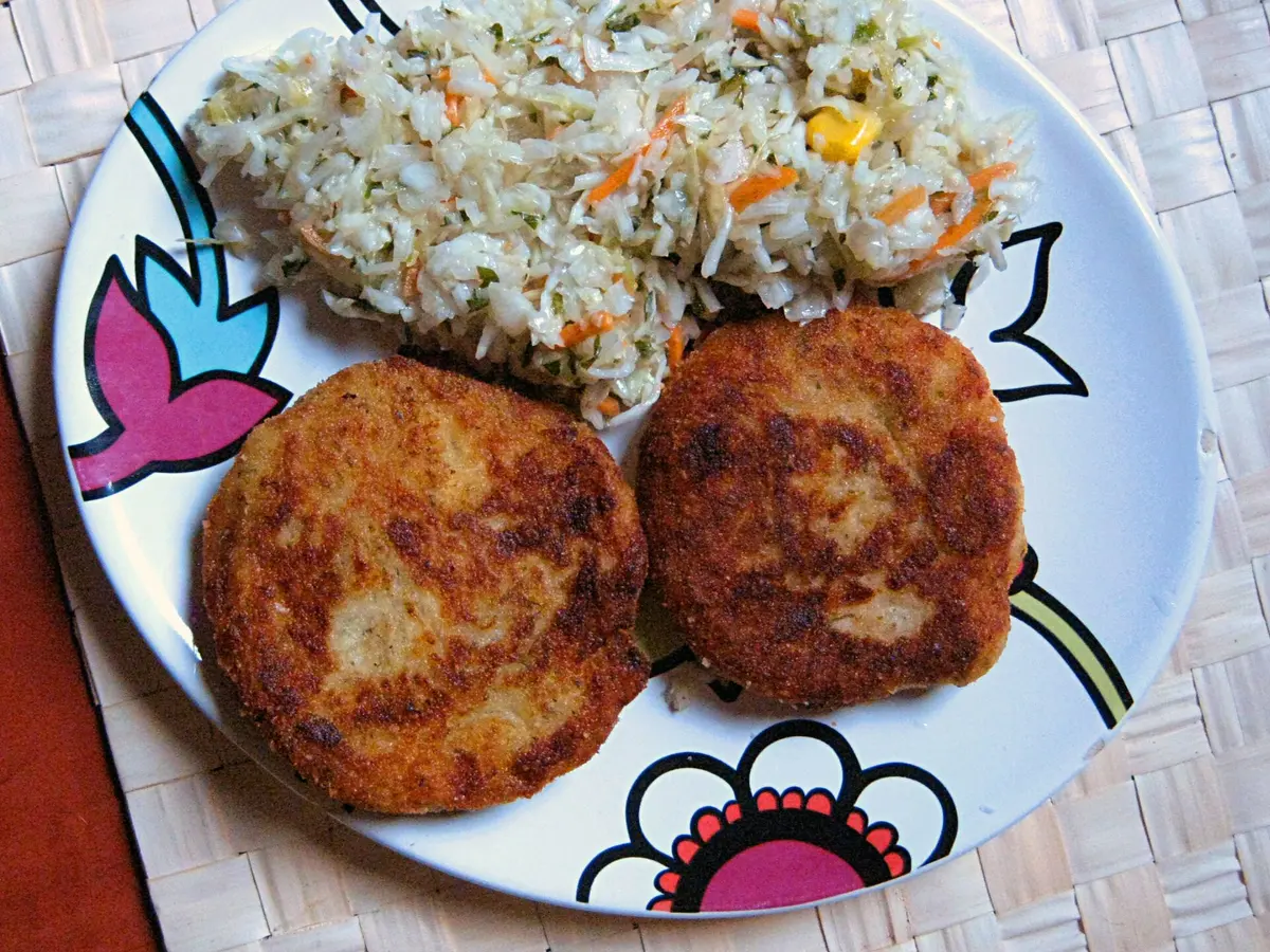 Russian-style meat patties (kotlety)