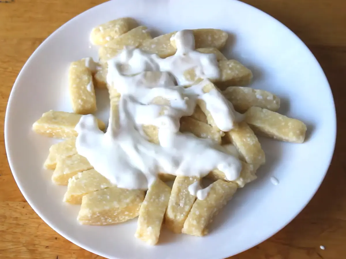 Lazy vareniki (cottage cheese dumplings)