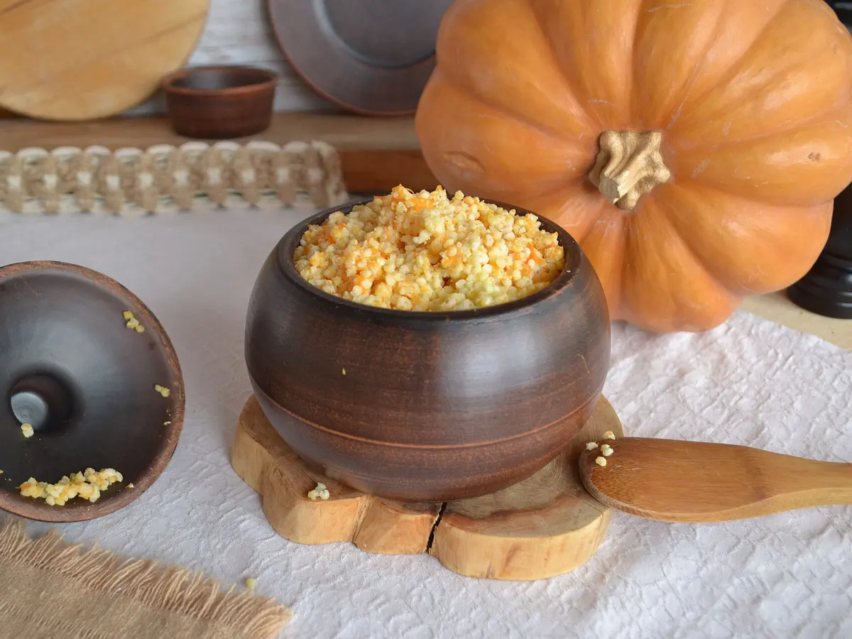Millet porridge with pumpkin