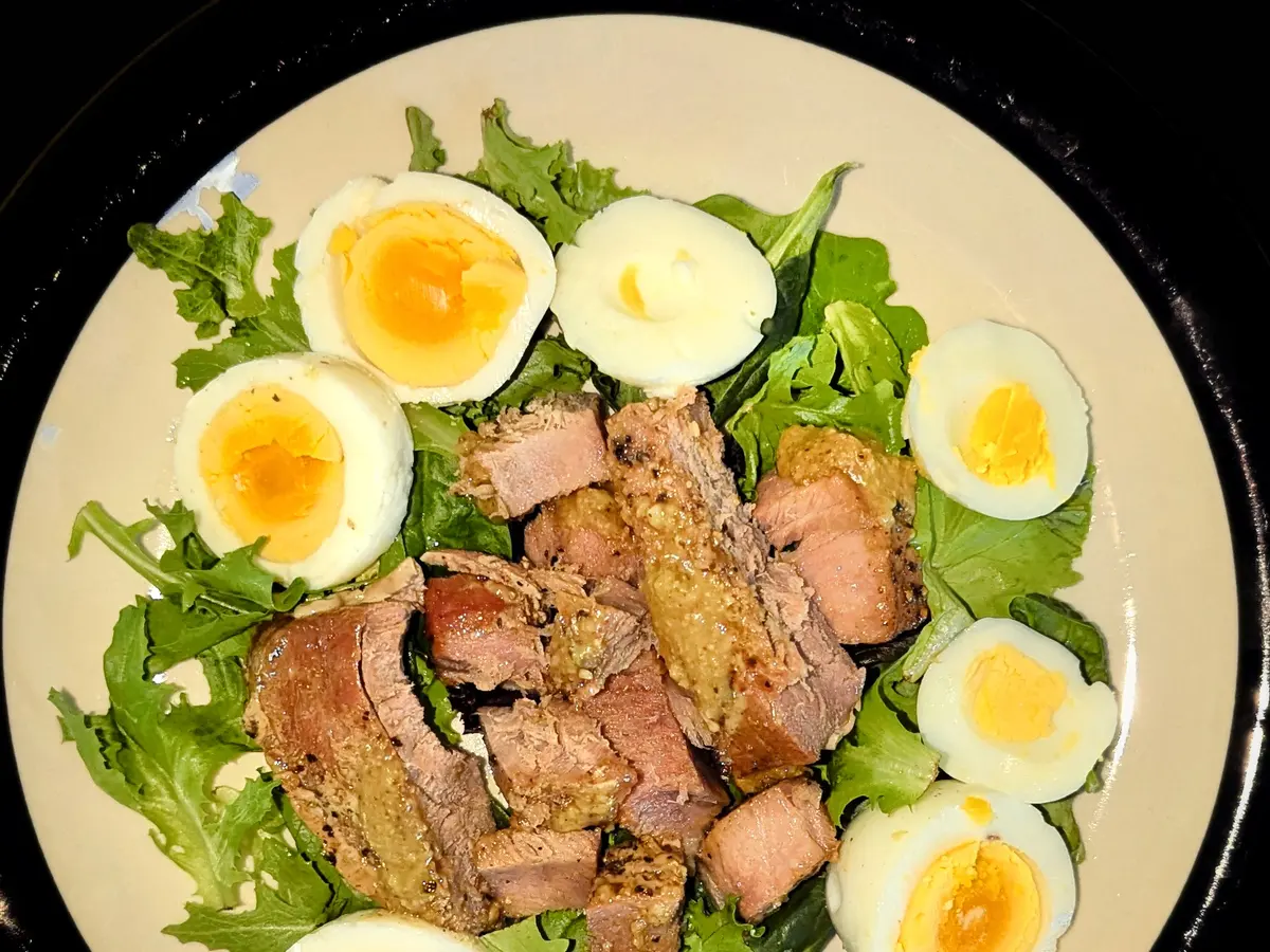 Tuna and egg salad