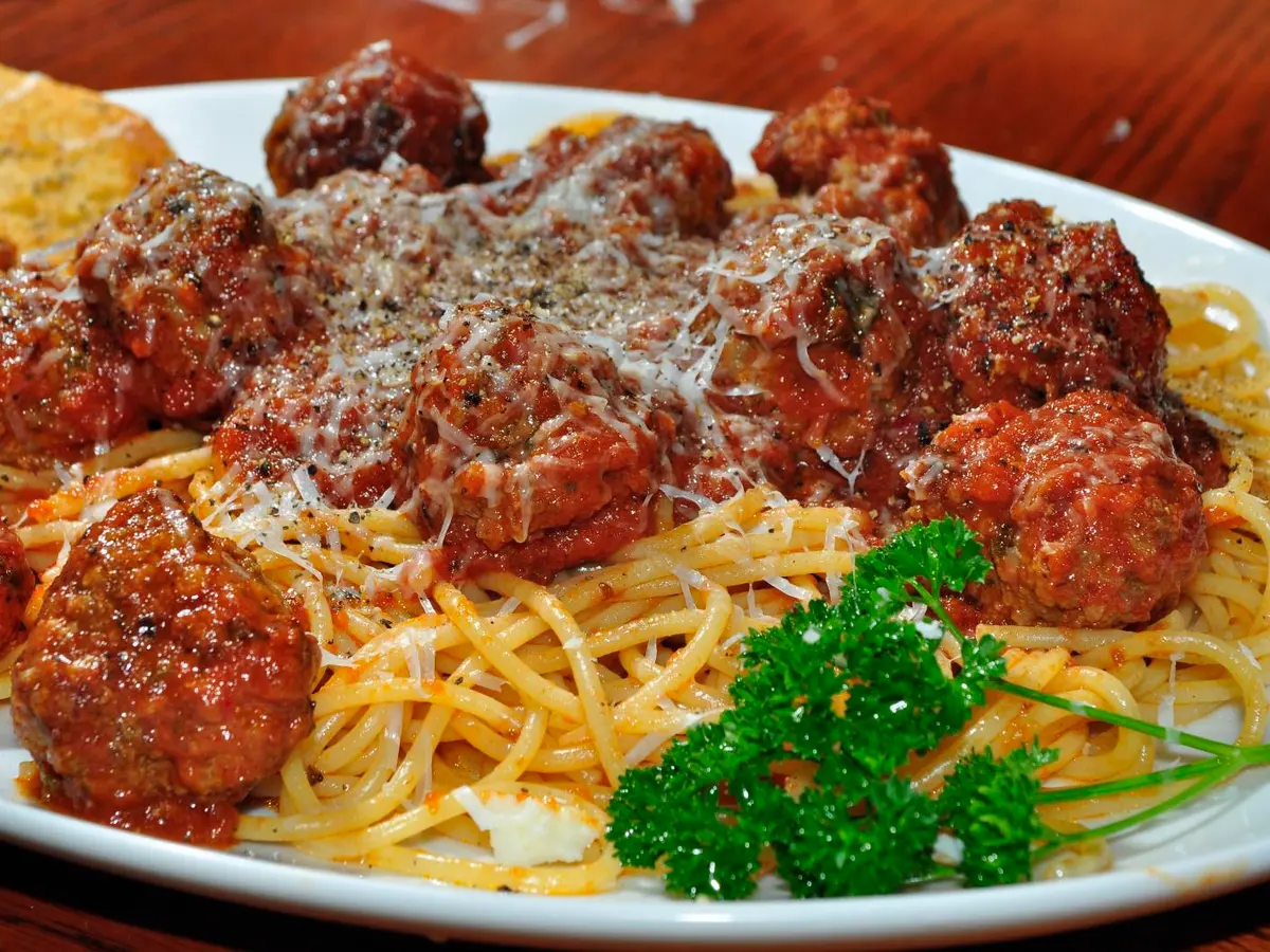 Meatballs with rice in tomato sauce